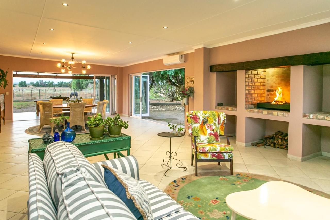 Welgeluk Cottage Oudtshoorn Eksteriør billede
