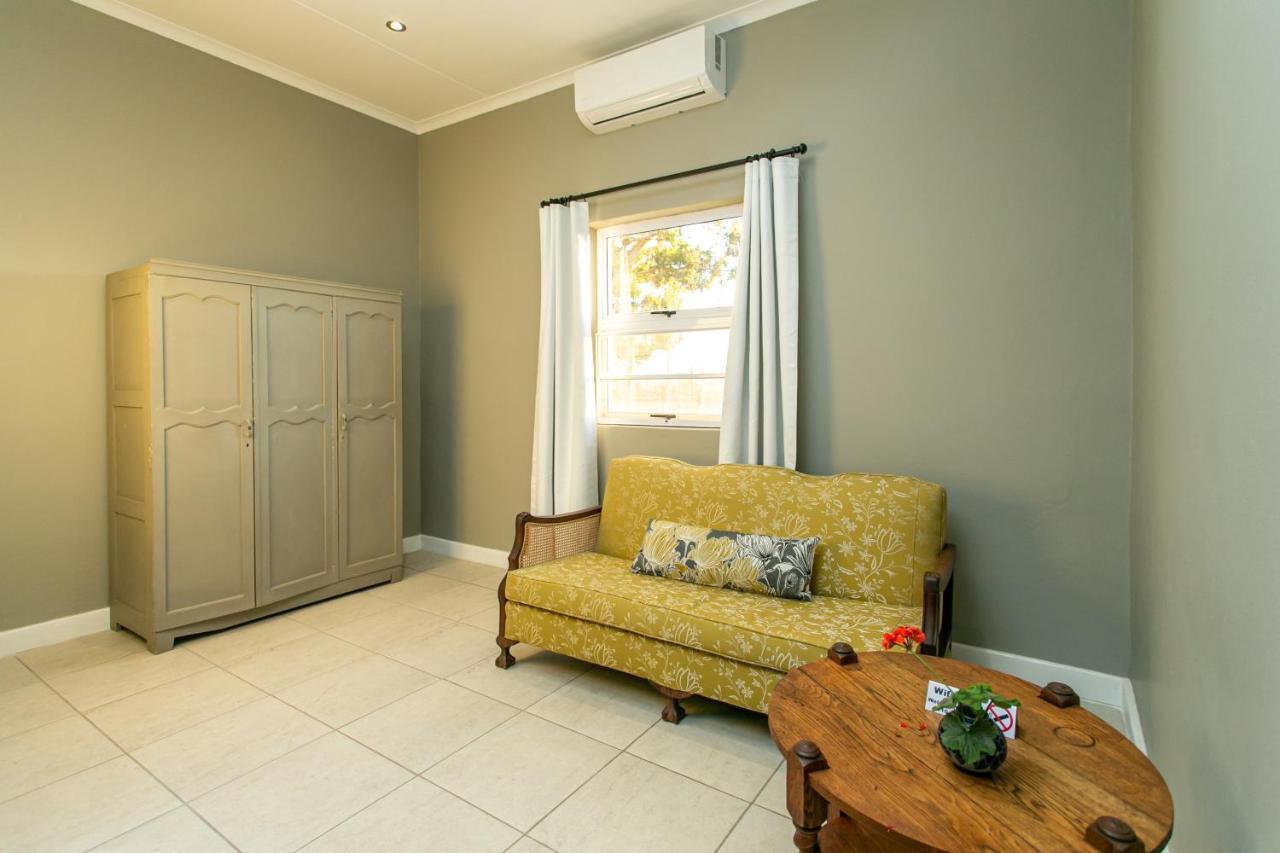 Welgeluk Cottage Oudtshoorn Eksteriør billede